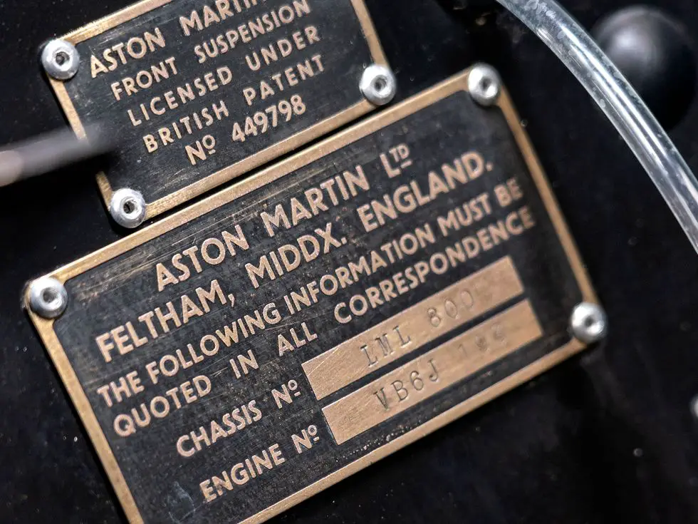 Aston Martin DB 2-4