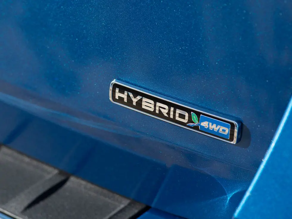 ​2020 Ford Explorer Hybrid