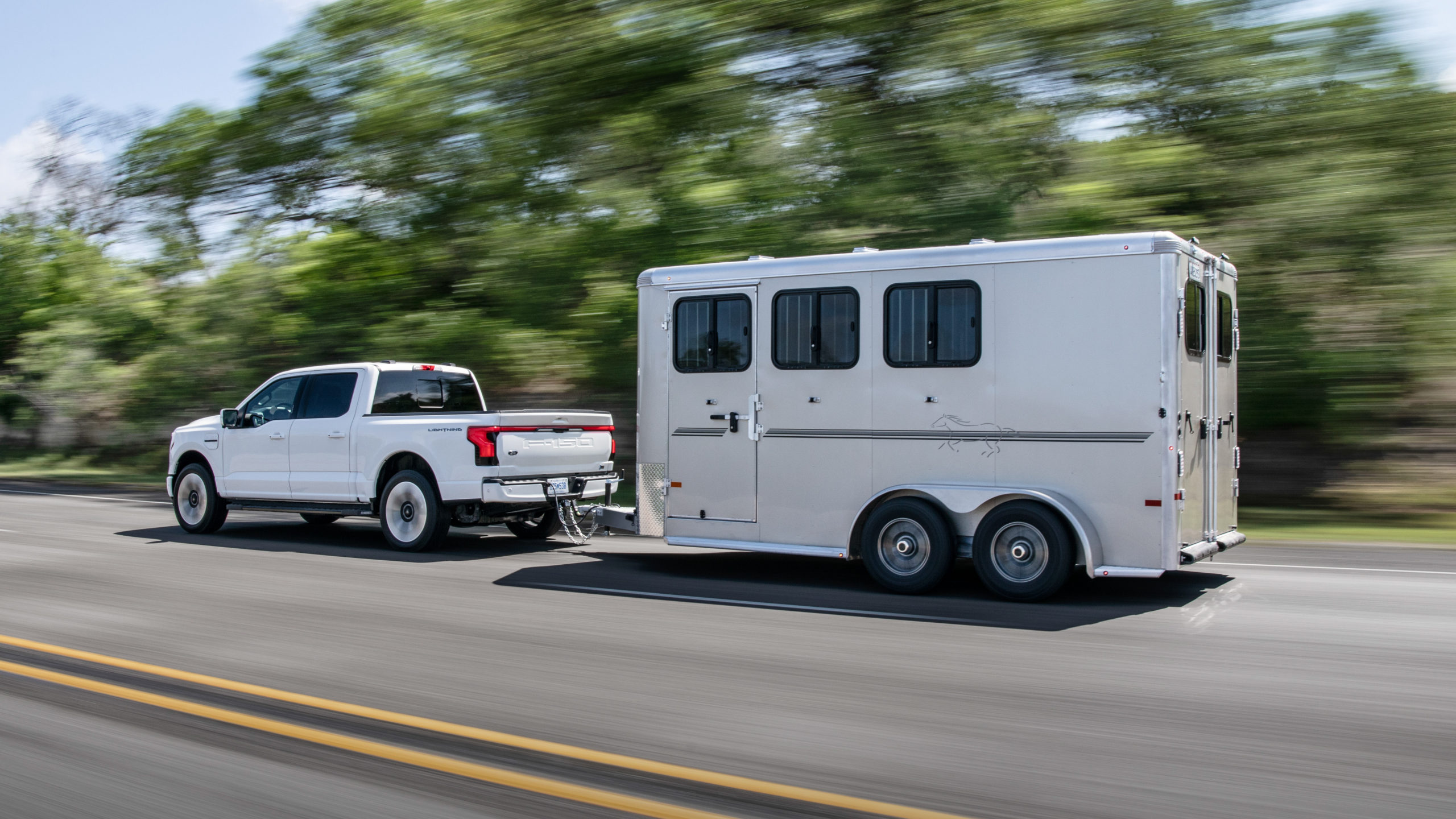 Can it tow? New electric vehicle towing capacities for 2022