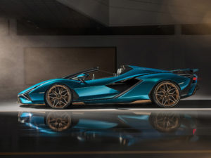 The 2021 Lamborghini Sián Roadster is a smile maker.