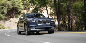 The 2020 Lincoln Aviator is using technology to keep the ride smooth for passengers.