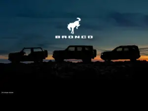 Ford has revealed the silhouettes of the three models in the Bronco family.