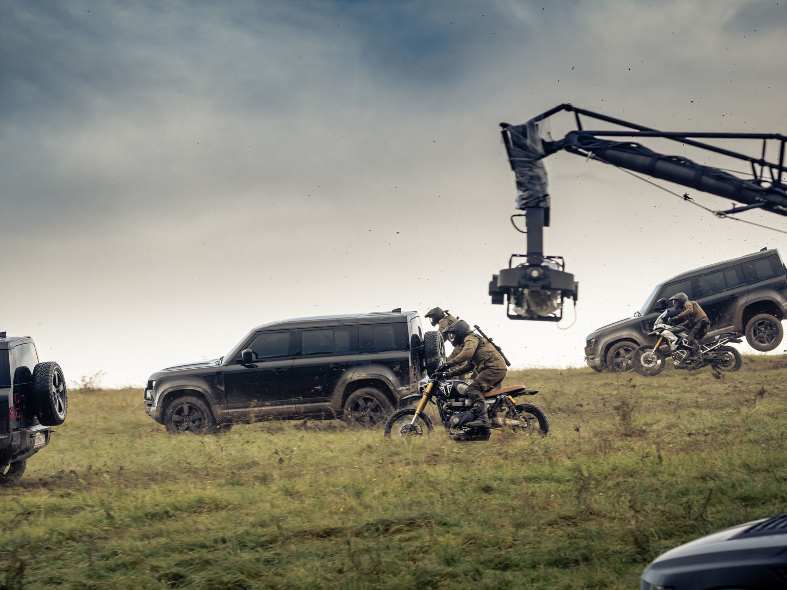 The Land Rover Defender stars alongside Daniel Craig in Bond 25.