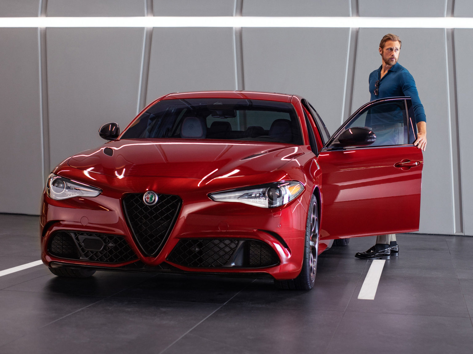 Actor Alexander Skargård starts in a new ad for the Alfa Romeo Giulia.