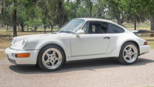 This gorgeous 911 sports a rebuilt title.