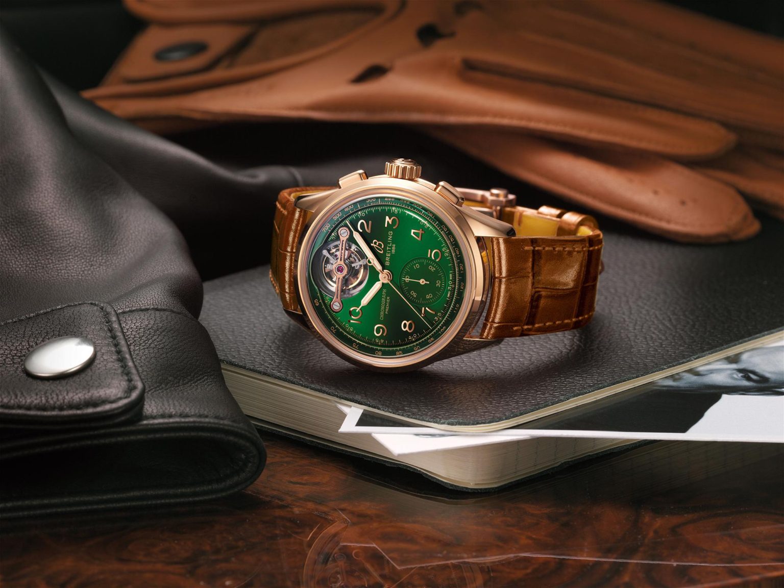 The Breitling Premier B21 Chronograph Tourbillon 42 Bentley Limited Edition is inspired by vintage watches from the 1940s.