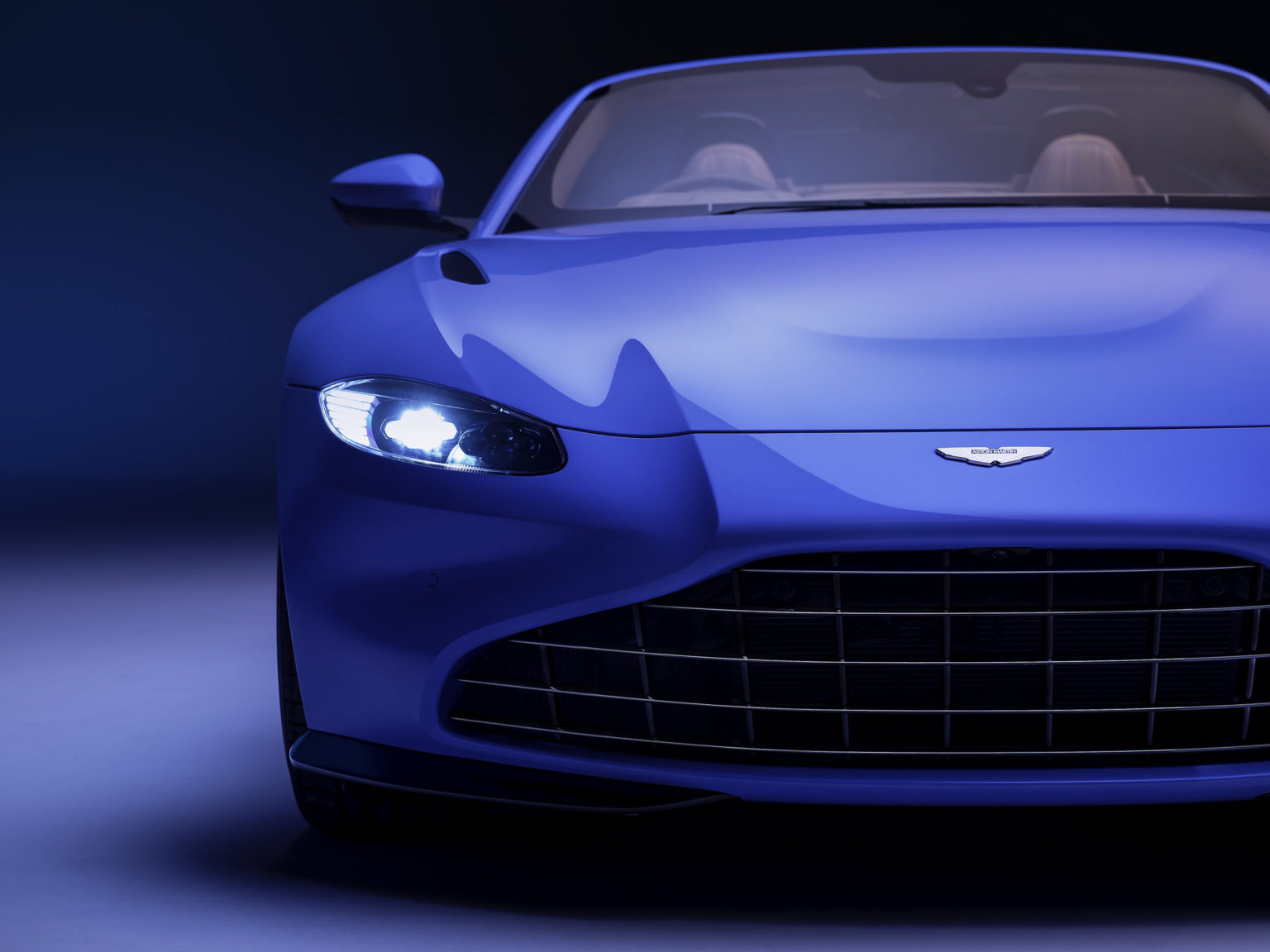 Aston Martin has debuted a convertible version of its Vantage coupe.