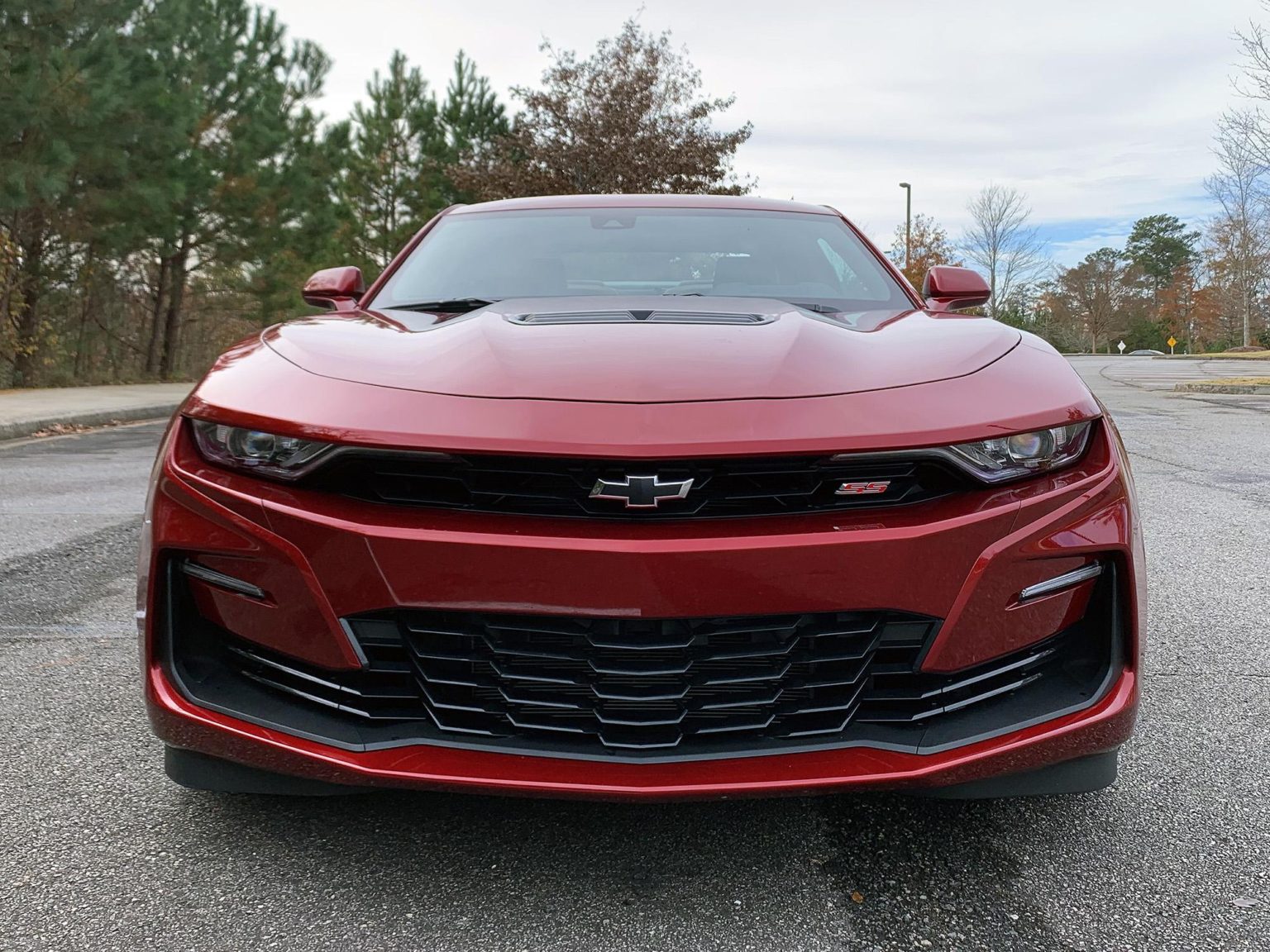 The Chevrolet 2SS is an athletic car that is ruined by its standard manual transmission.
