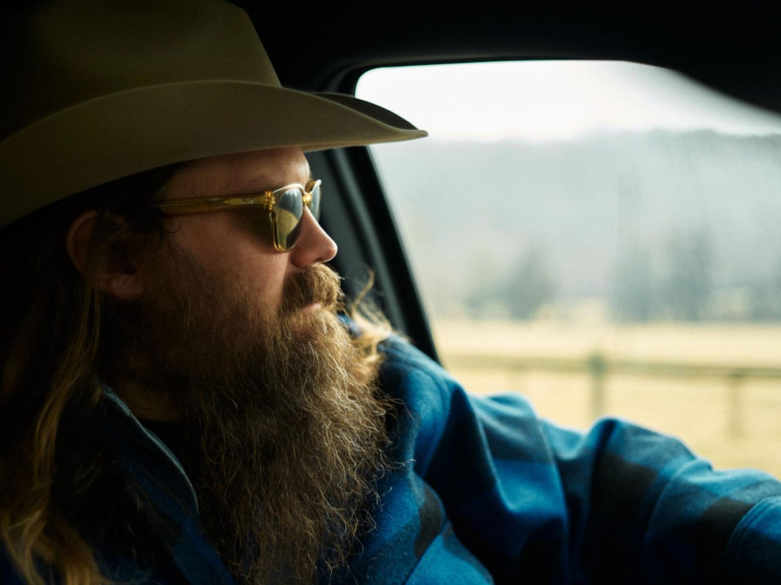 Signer-songwriter-producer Chris Stapleton has remade a classic song for Ram.