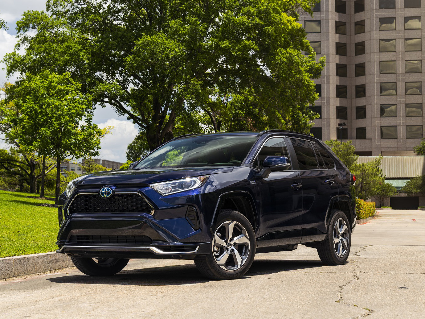 The 2021 Toyota RAV4 Prime is a big step ahead for the RAV4 brand.