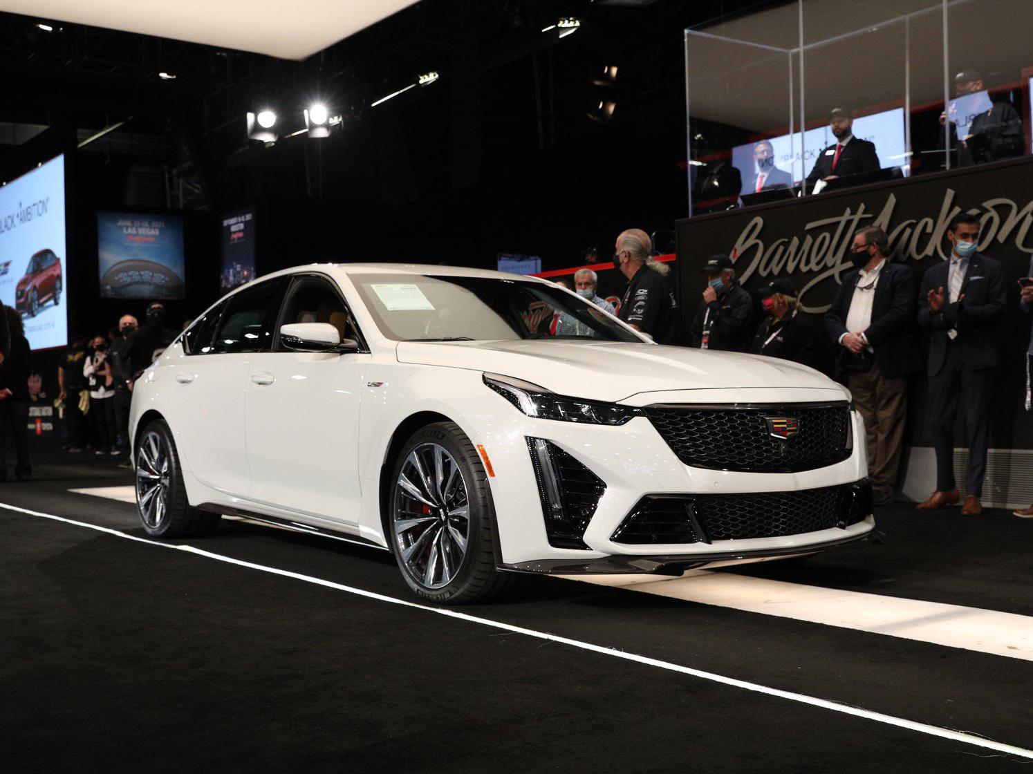 The first Cadillac CT4-V and CT5-V Blackwing models to roll off the production line were auctioned this week.