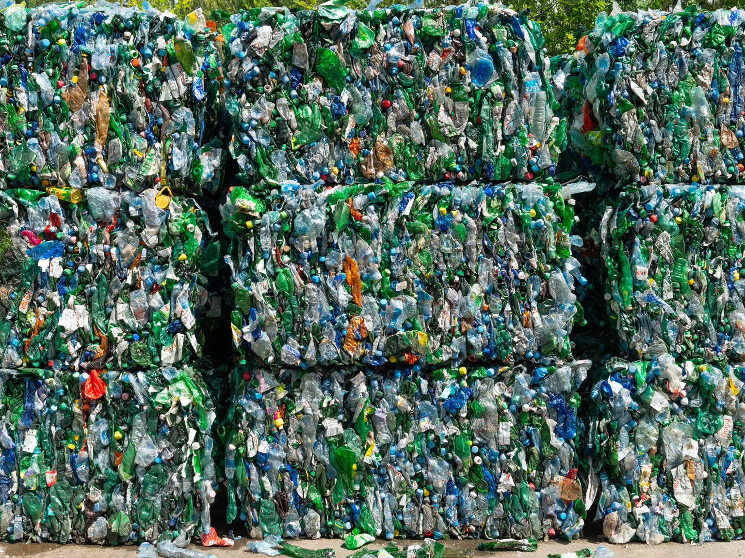 General Motors is putting post-consumer waste to good use.