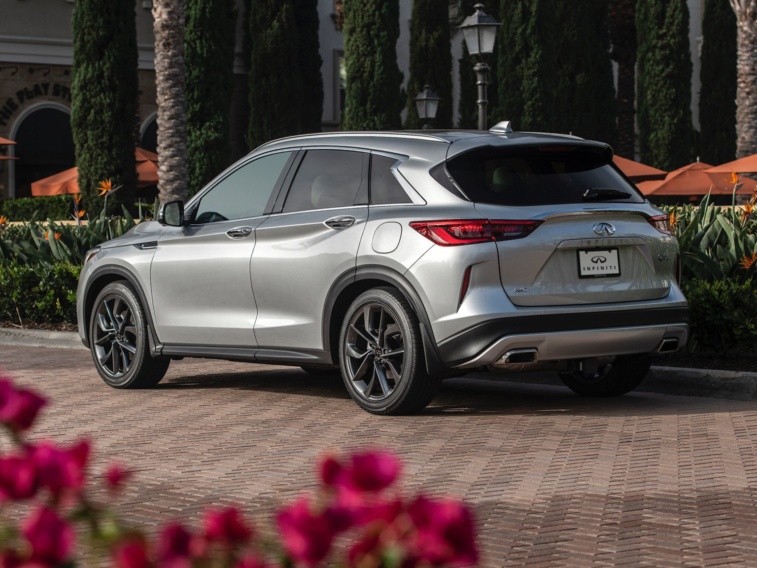 The 2021 Infiniti QX50 has received a few upgrades for the new model year.