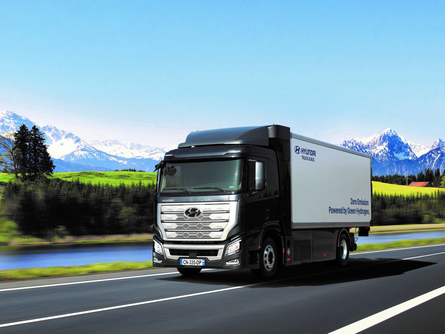 Hyundai Motor's Hydrogen Mobility Solution won the second-ever International Truck of the Year Truck Innovation Award in 2019.