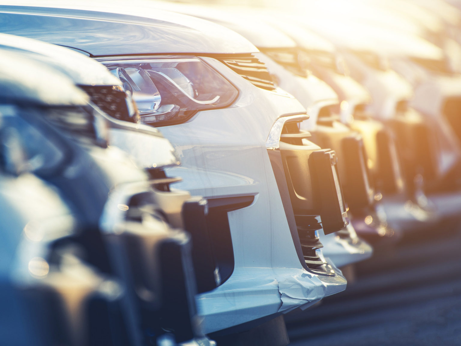 A new Autolist survey shows that American car buyers are still likely to buy a car in 2020, just not right now.