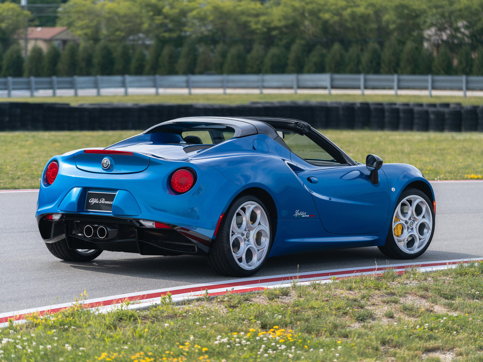 The Alfa Romeo 4C is perennially one of the worst-selling new cars in the U.S.