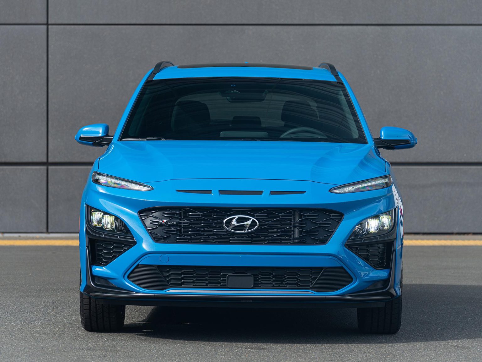 The Hyundai Kona has been given a facelift and new variant for the 2022 model year.