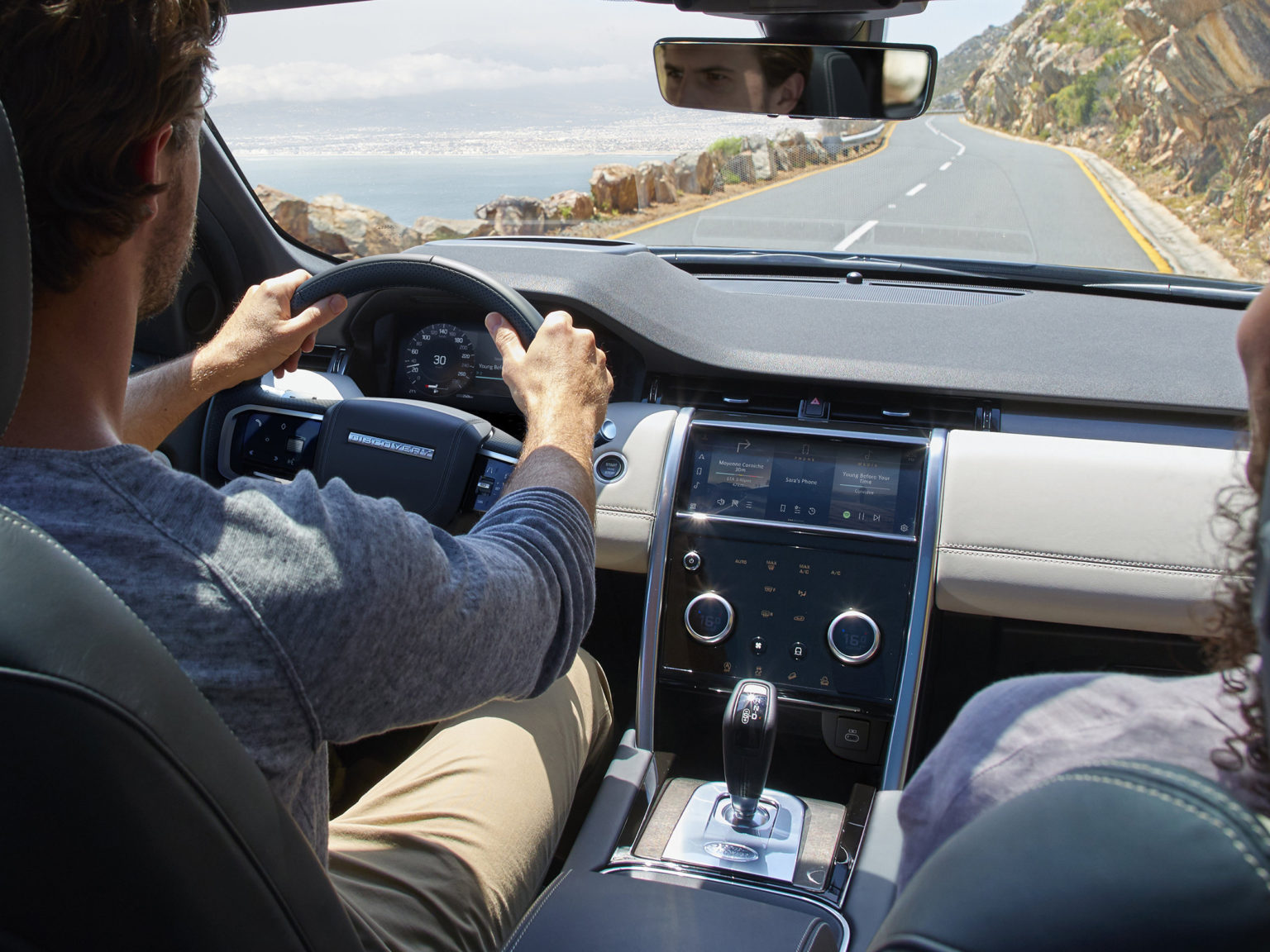 Land Rover has enhanced the 2021 Discover Sport with a new infotainment system.