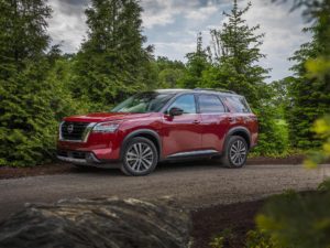 The 2022 Nissan Pathfinder arrives on dealer lots this summer.