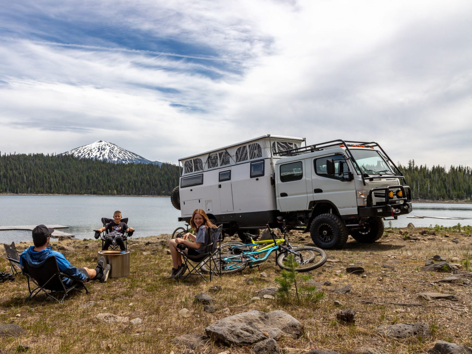 The EarthCruiser Dual Cab FX and EXP are designed to move families.