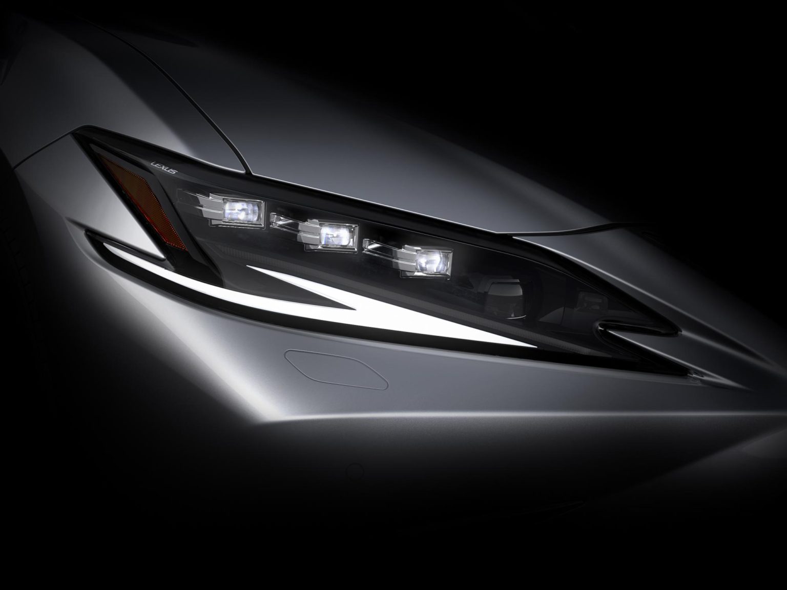 The 2022 Lexus ES will debut next week.