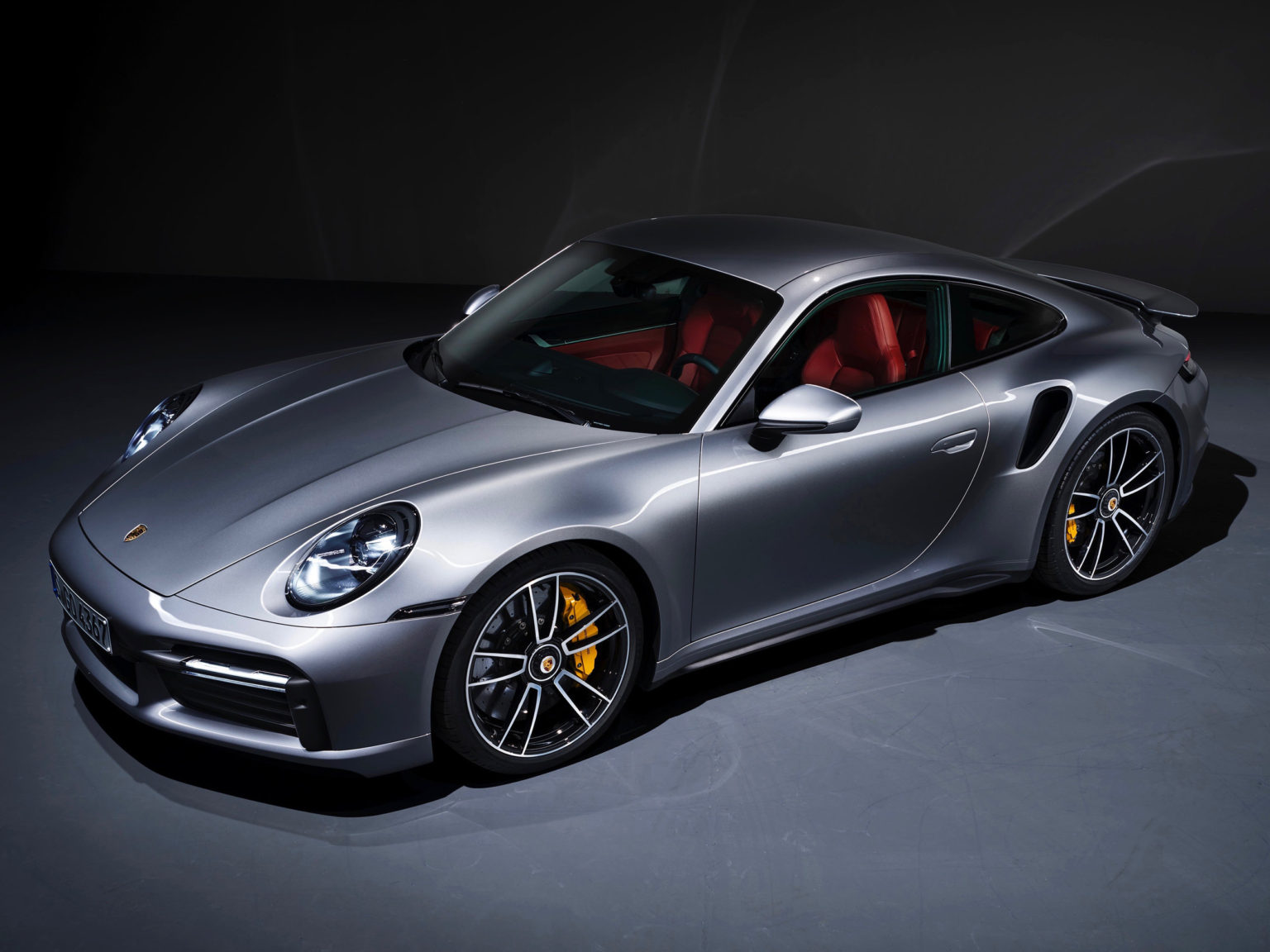 Porsche has debuted a new top-tier 911 model with the styling of the new 911 Carrera generation.