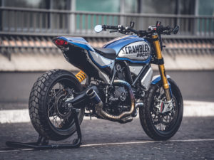 A motorcycle customized by CC Racing Garage has won a big prize.