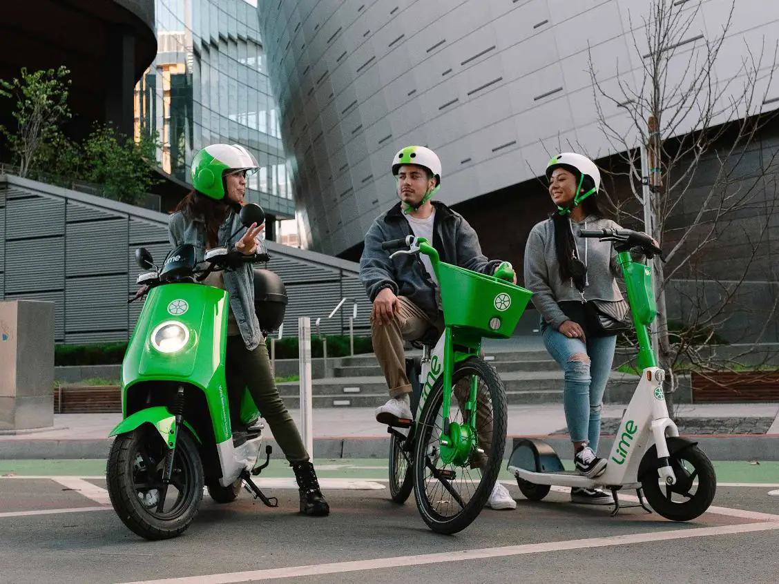 Lime's U.S. transportation lineup will soon include mopeds.