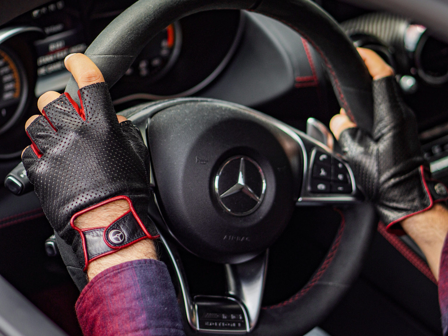 The Outlierman is offering two new varieties of driving gloves