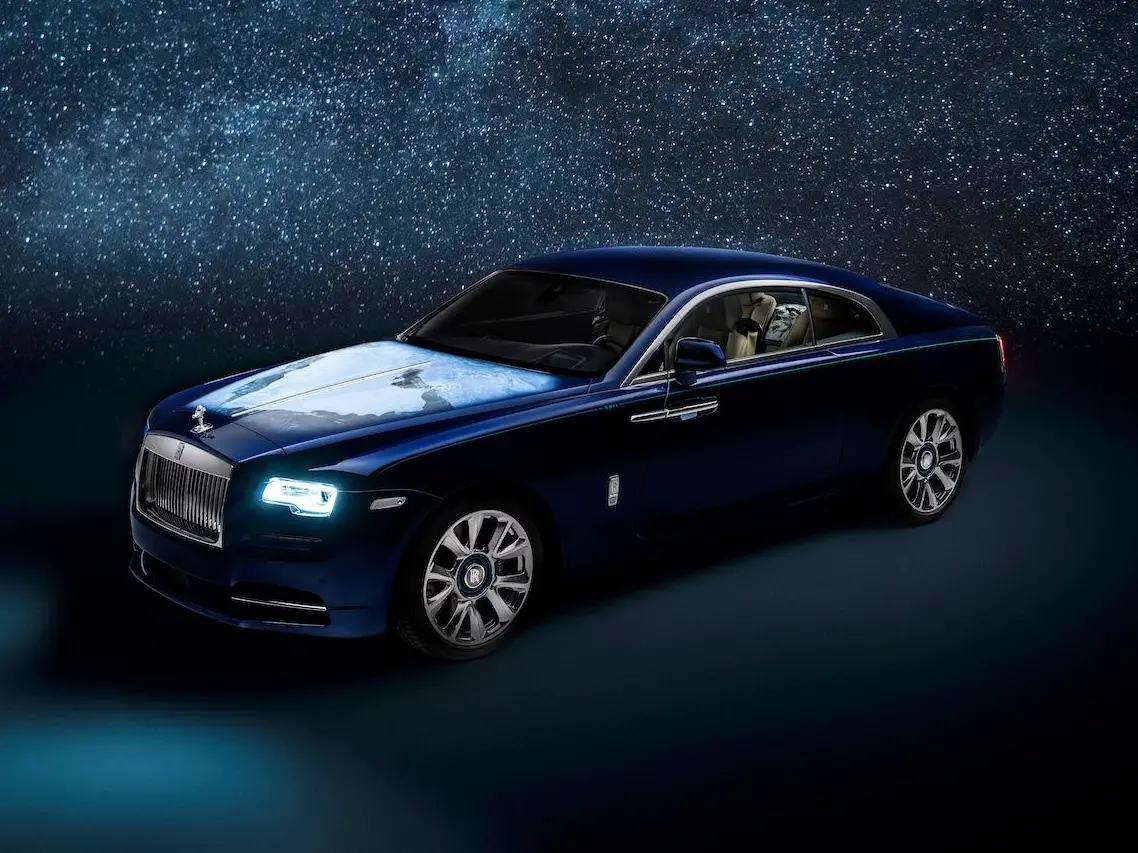 The new, bespoke Wraith features design elements inspired by Mother Earth.