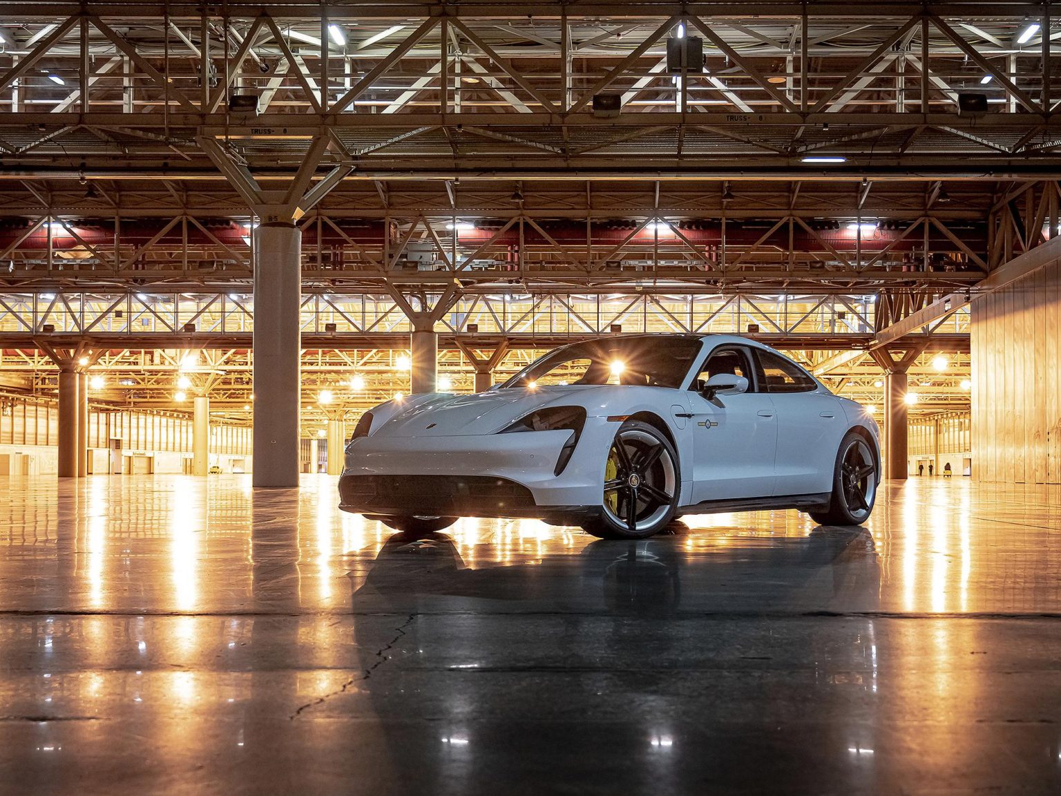 The all-electric Porsche Taycan has set another Guinness World Record.