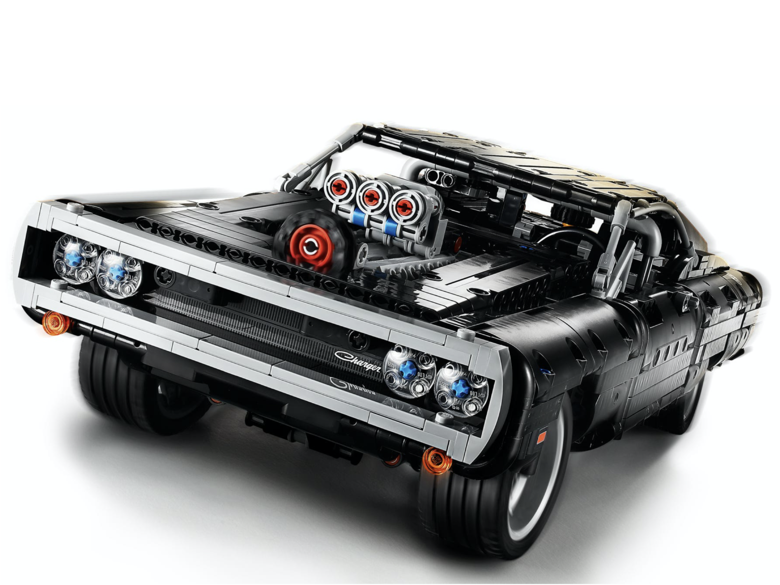 LEGO has given one of the cars from the "Fast & Furious" franchise the full Technic treatment.