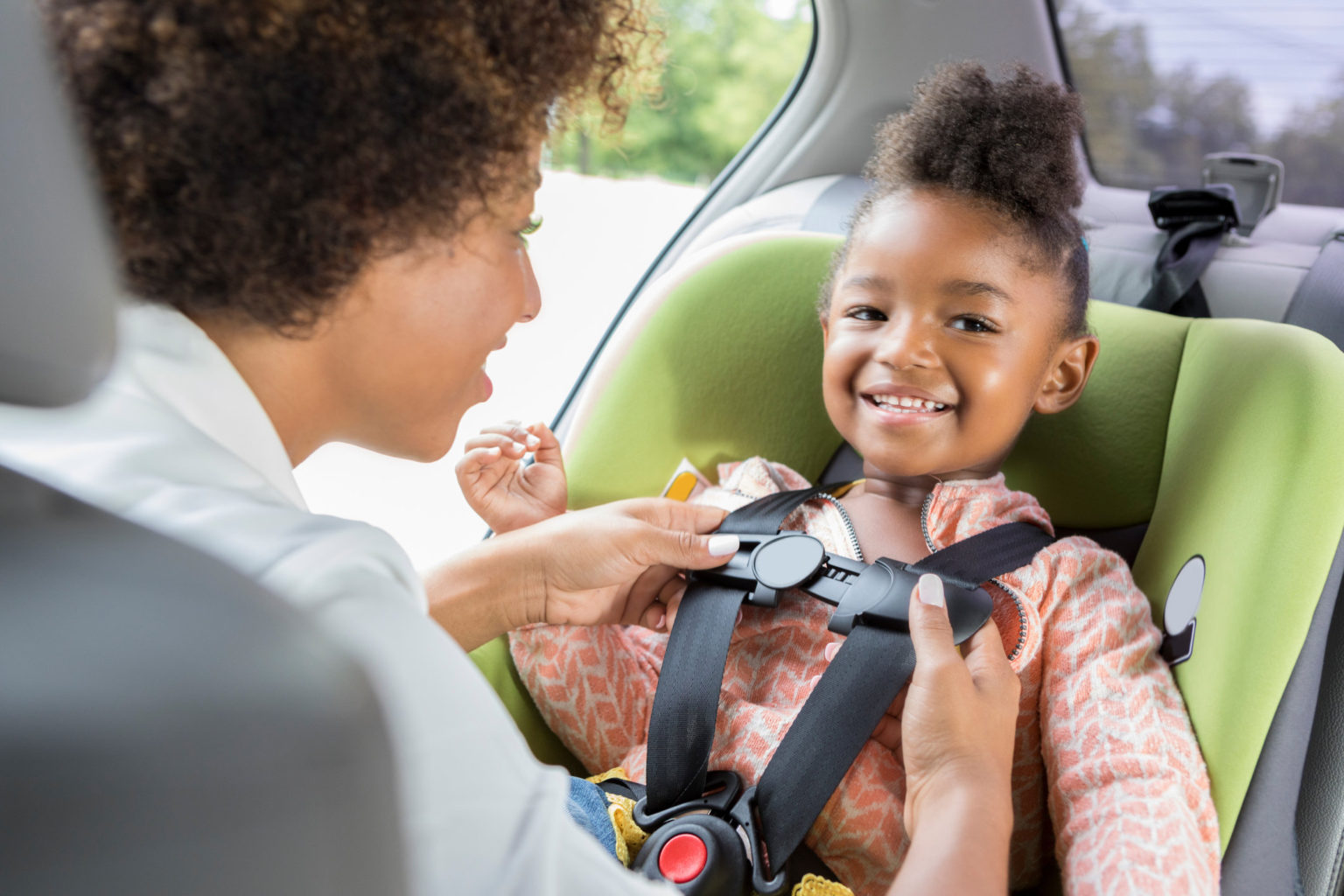 Nissan has a handy guide to help owners choose the right car seat for their vehicle.